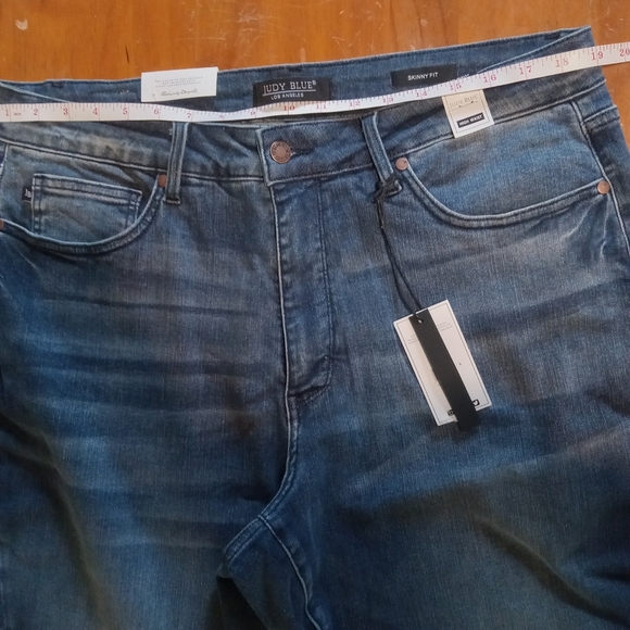 Judy Blue Women's High Waist Blue Ankle Jeans Size 20 W Tummy Control Top - Picture 6 of 7